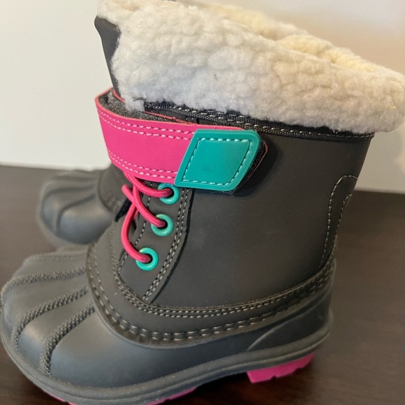 Cat & Jack Gray and Pink Rain & Snow Boots Waterproof - Picture 2 of 5